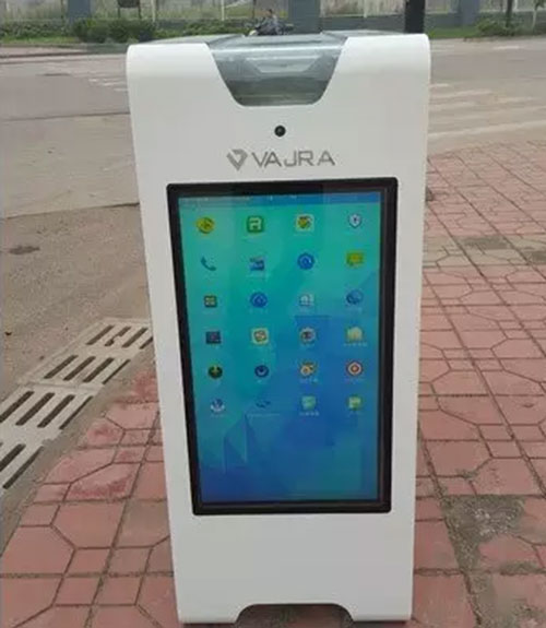 成都高大上果皮箱：有WiFi，靠太陽(yáng)能工作